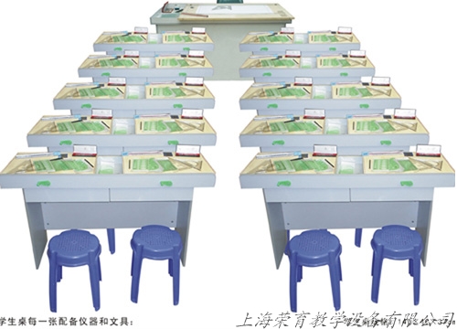 工程制图桌,绘图桌,工程制图实验室
